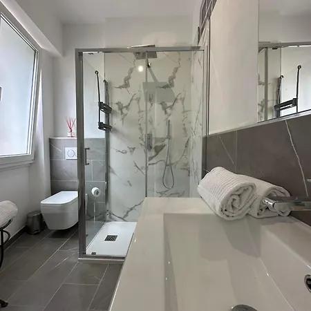 公寓 Fioriris Del 斯特雷萨